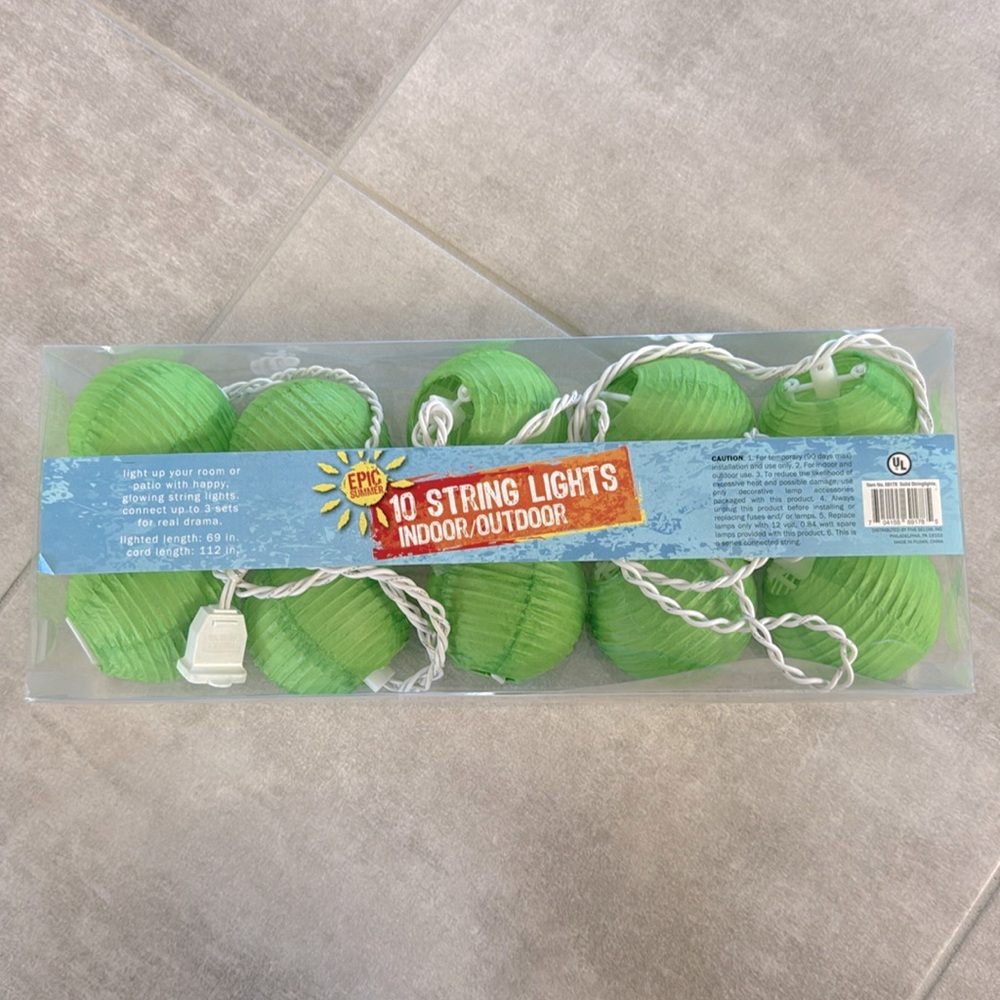 *NIB* EPIC Summer 10 String Lights - Green Indoor / Outdoor Lights- White Cord